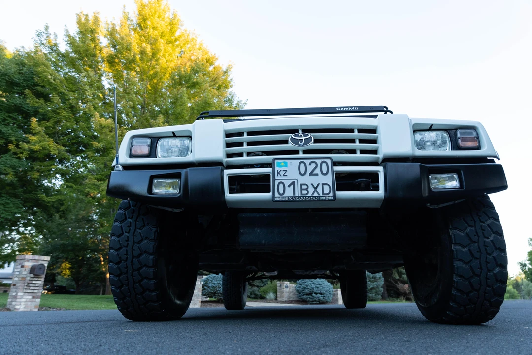 1996 Toyota Mega Cruiser - Image 8 of 31