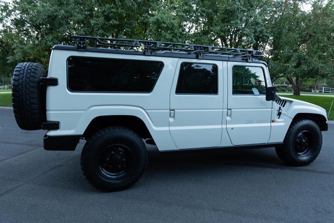 1996 Toyota Mega Cruiser - Image 28 of 31
