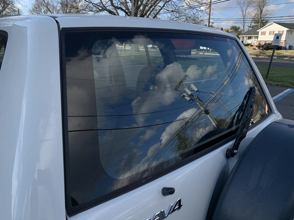 1996 Toyota RAV4 1st Gen - Image 28 of 31
