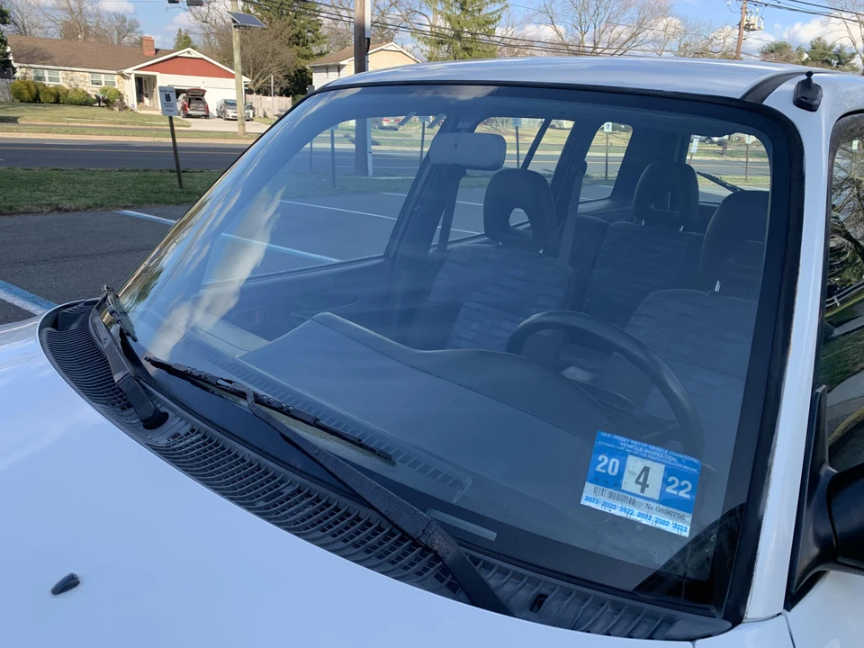 1996 Toyota RAV4 1st Gen - Image 21 of 31