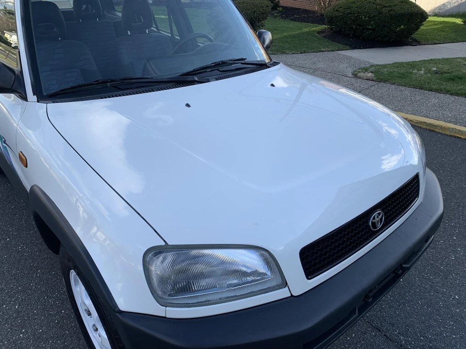 1996 Toyota RAV4 1st Gen - Image 17 of 31