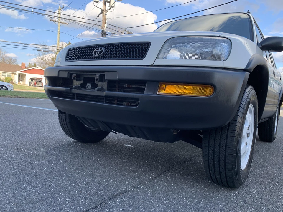 1996 Toyota RAV4 1st Gen - Image 18 of 31
