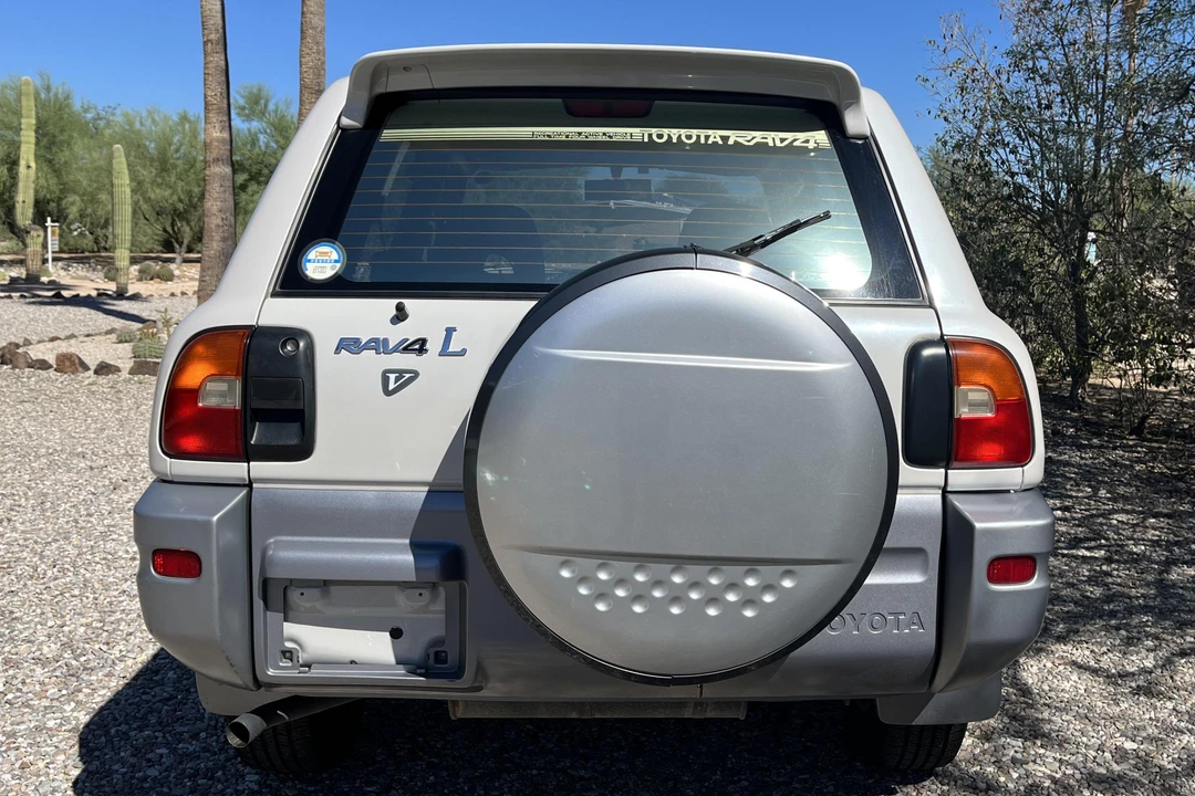 1996 Toyota RAV4 1st Gen - Image 5 of 31