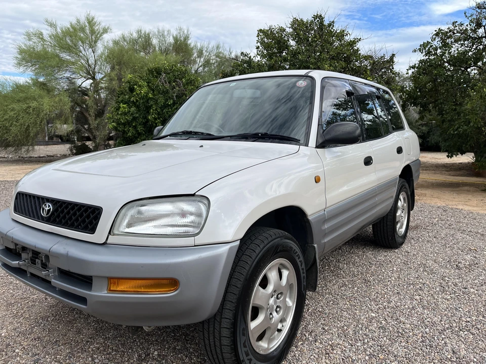 1996 Toyota RAV4 1st Gen - Image 8 of 31