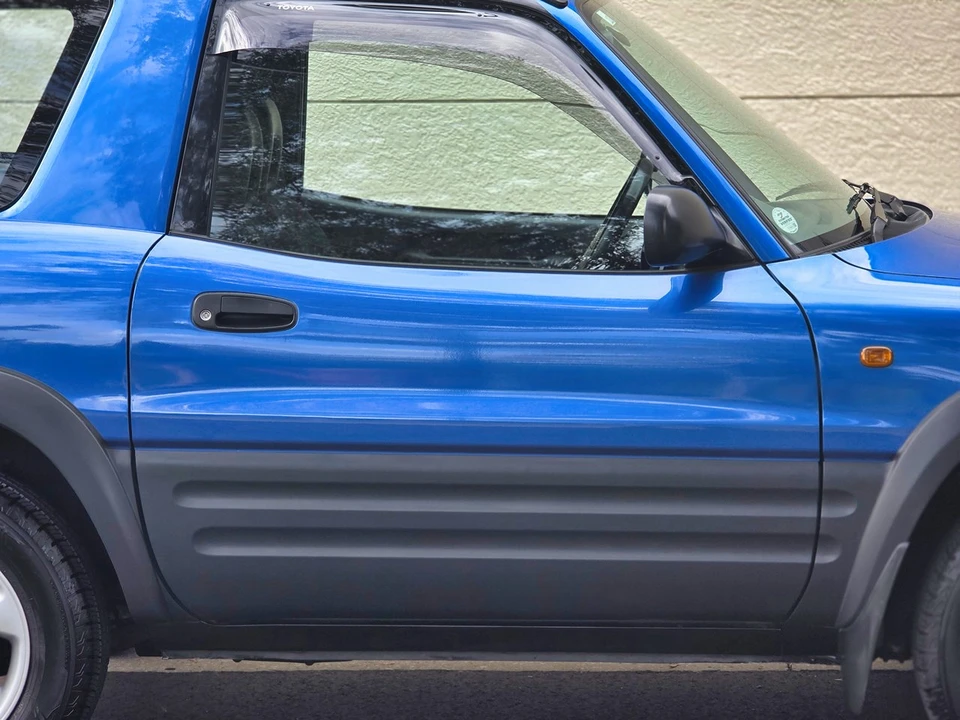 1996 Toyota RAV4 1st Gen - Image 11 of 21