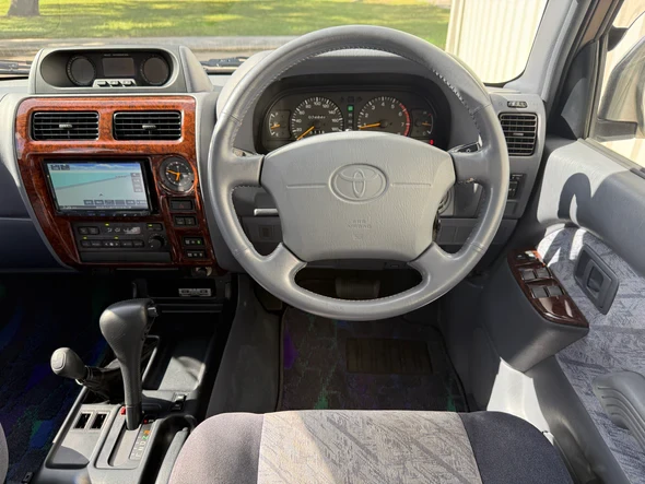 1996 Toyota J70 Land Cruiser Prado - Image 18 of 20