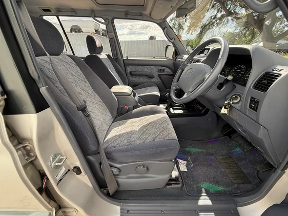 1996 Toyota J70 Land Cruiser Prado - Image 19 of 20