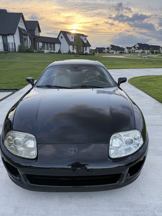 1996 Toyota - Image 4 of 31