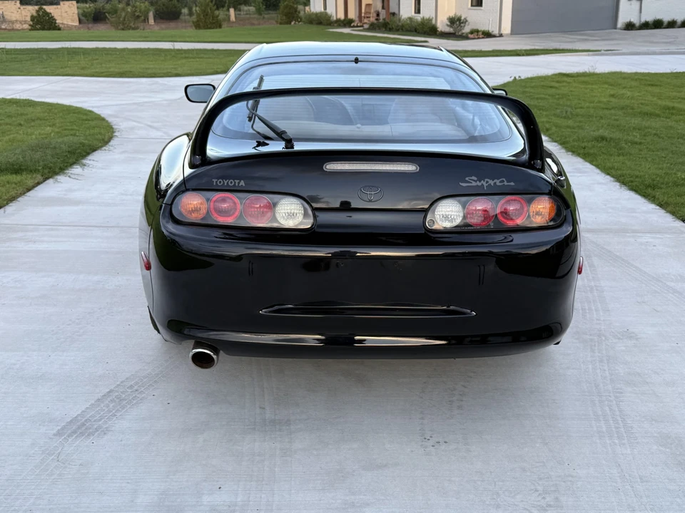1996 Toyota - Image 20 of 31