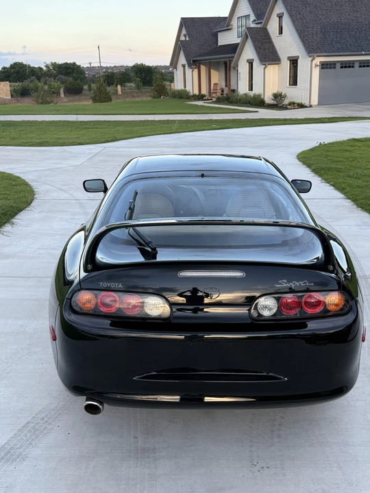 1996 Toyota - Image 19 of 31