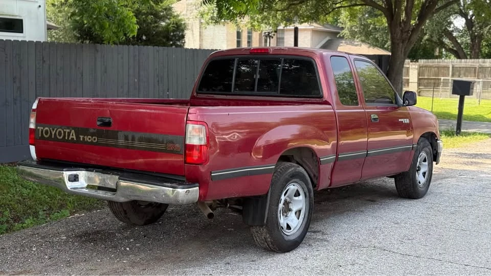 1996 Toyota T100 - Image 8 of 11