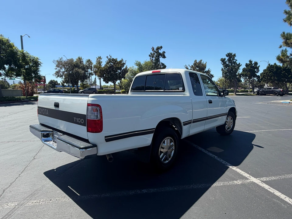 1996 Toyota T100 - Image 9 of 31