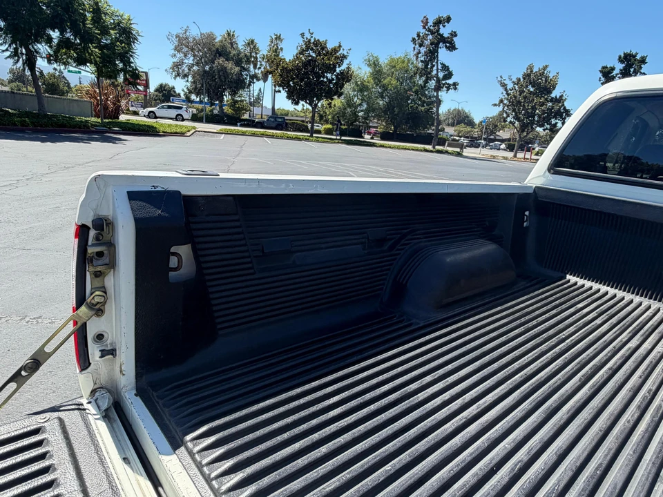 1996 Toyota T100 - Image 25 of 31