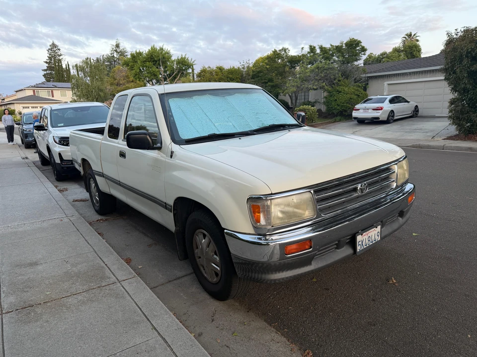1996 Toyota T100 - Image 12 of 31