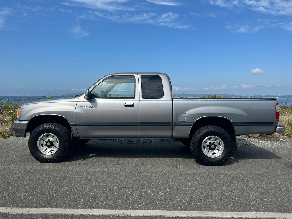 1996 Toyota T100 - Image 14 of 31