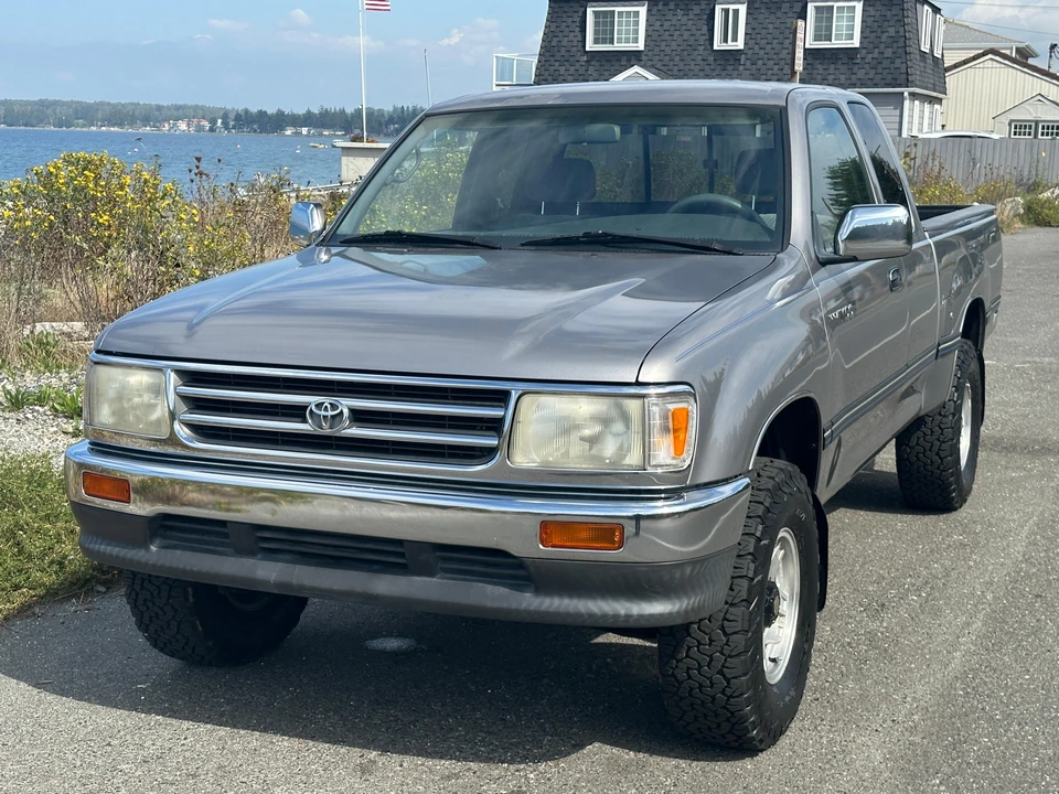 1996 Toyota T100 - Image 9 of 31