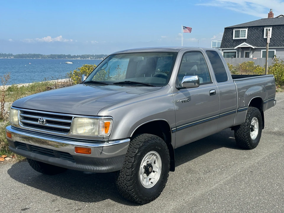 1996 Toyota T100 - Image 11 of 31
