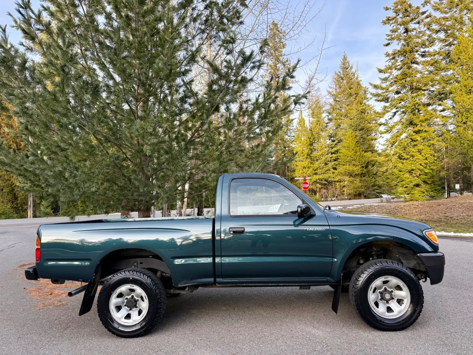 1996 Toyota Tacoma 1st Gen - Image 2 of 21