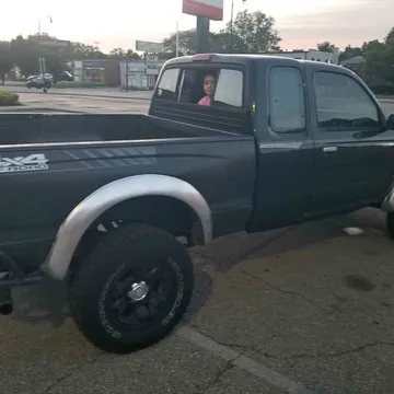 1996 Toyota Tacoma Limited Pickup