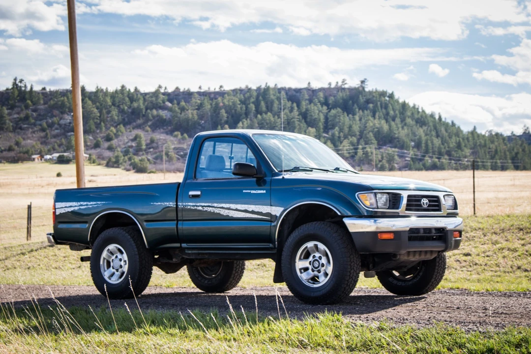 1996 Toyota Tacoma 1st Gen - Image 2 of 31