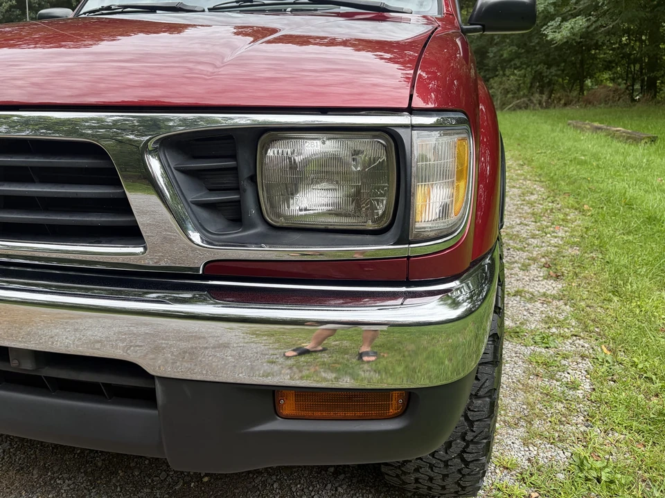 1996 Toyota Tacoma 1st Gen - Image 17 of 31