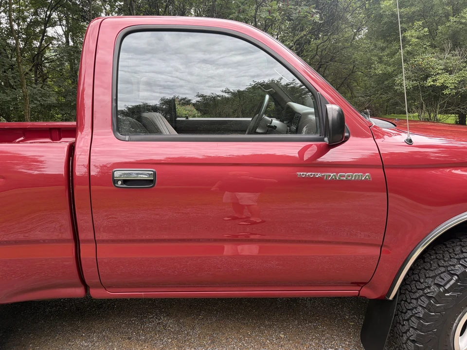 1996 Toyota Tacoma 1st Gen - Image 23 of 31