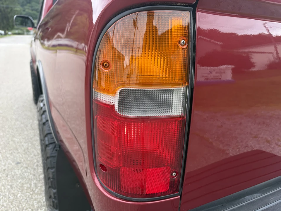 1996 Toyota Tacoma 1st Gen - Image 14 of 31
