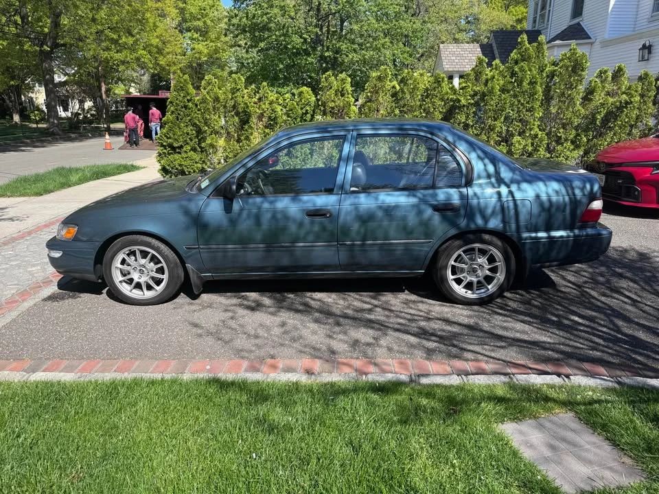 1996 Toyota Corolla 8th Gen - Image 5 of 10