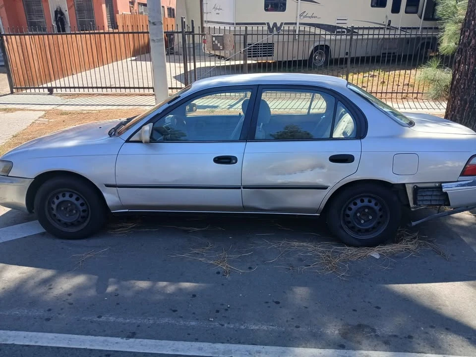 1996 Toyota Corolla 8th Gen - Image 2 of 7