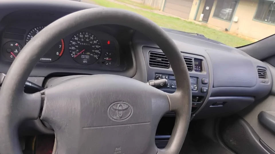 1996 Toyota Corolla 7th Gen - Image 3 of 4