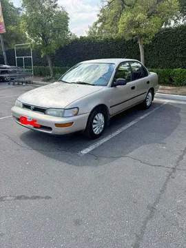 1996 Toyota Corolla DX Sedan