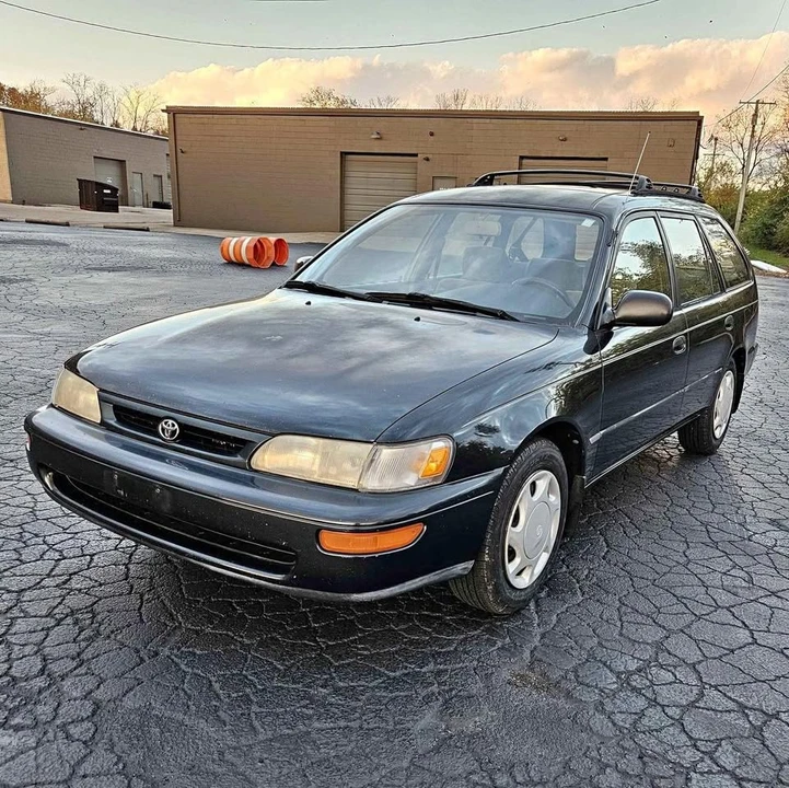 1996 Toyota Corolla 8th Gen - Image 1 of 11