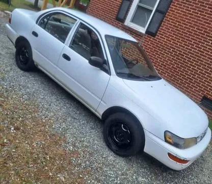 1996 Toyota Corolla Deluxe Sedan