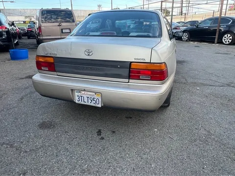 1996 Toyota Corolla 6th Gen - Image 2 of 15