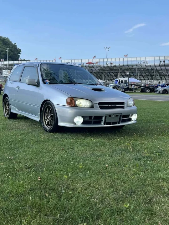 1996 Toyota Starlet 5th Gen - Image 4 of 15