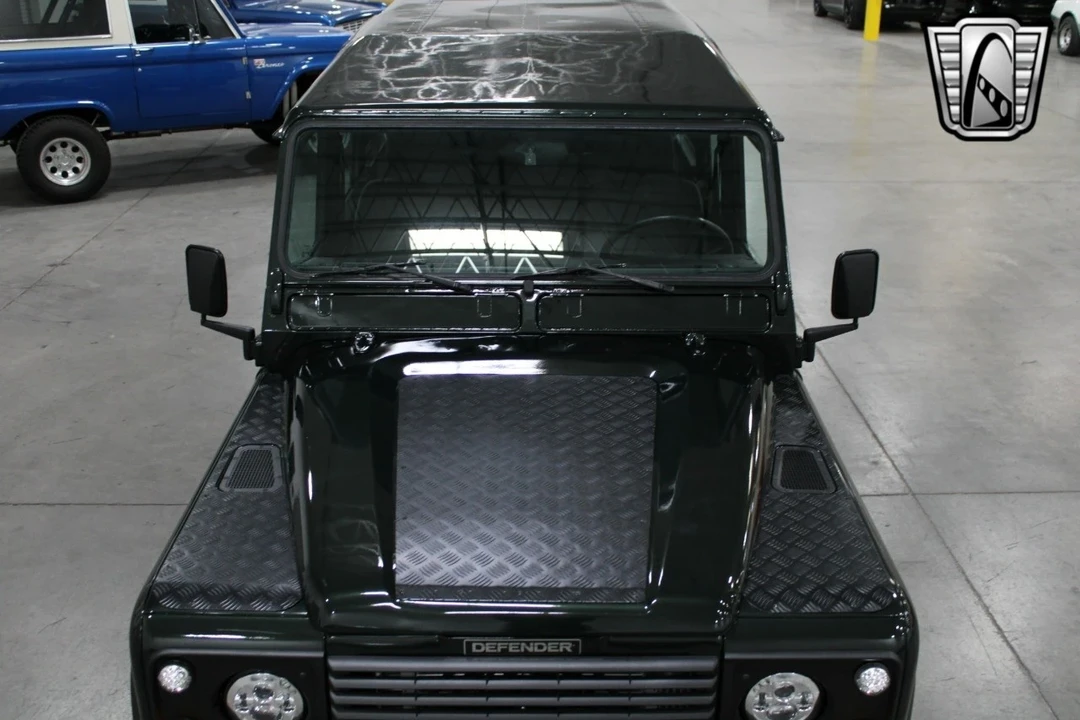 1996 Land Rover Defender - Image 3 of 21