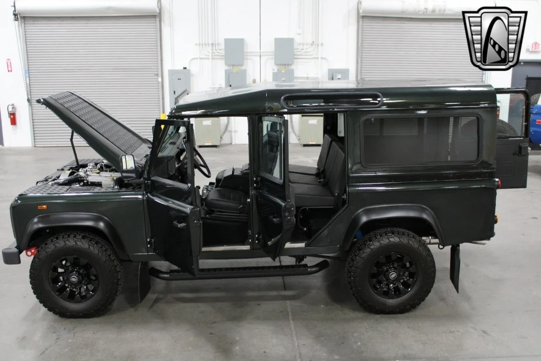 1996 Land Rover Defender - Image 9 of 21