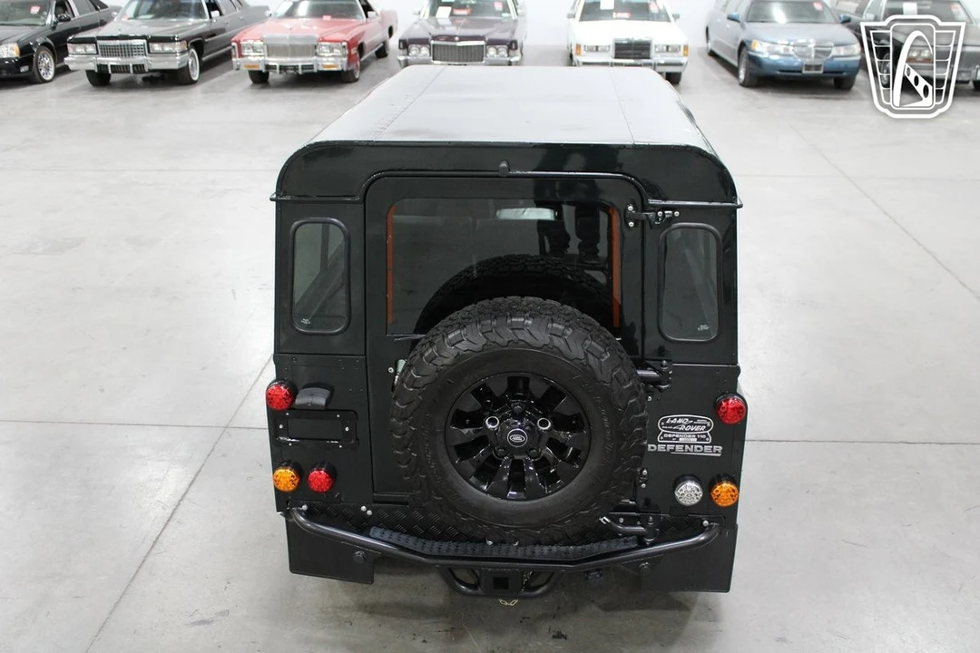 1996 Land Rover Defender - Image 11 of 12