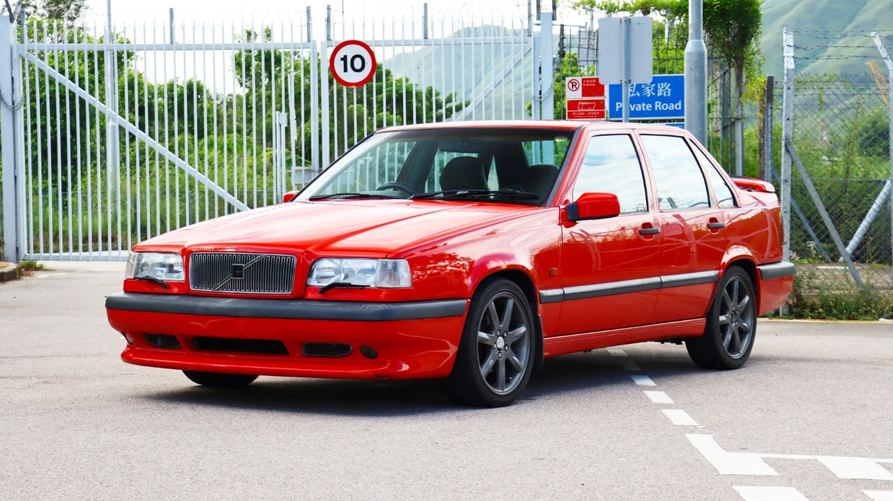 1996 Volvo 850 R - Image 2 of 31