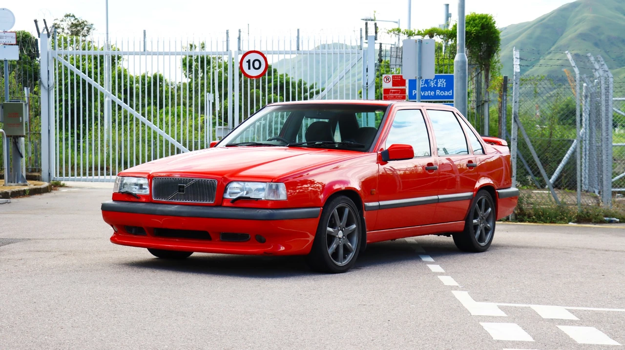 1996 Volvo 850 R - Image 10 of 31