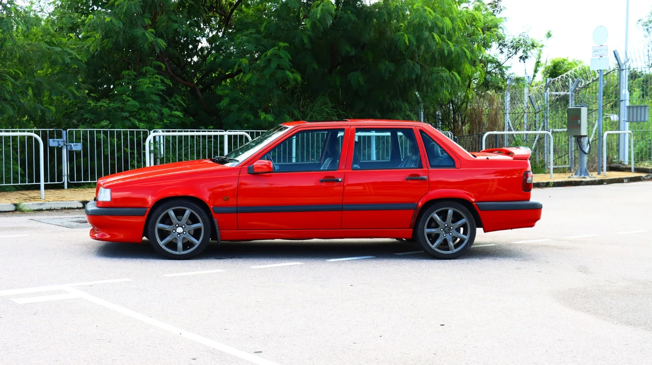 1996 Volvo 850 R - Image 9 of 31