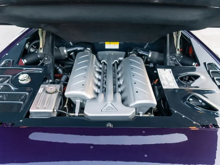 1996 Vector - Image 4 of 31