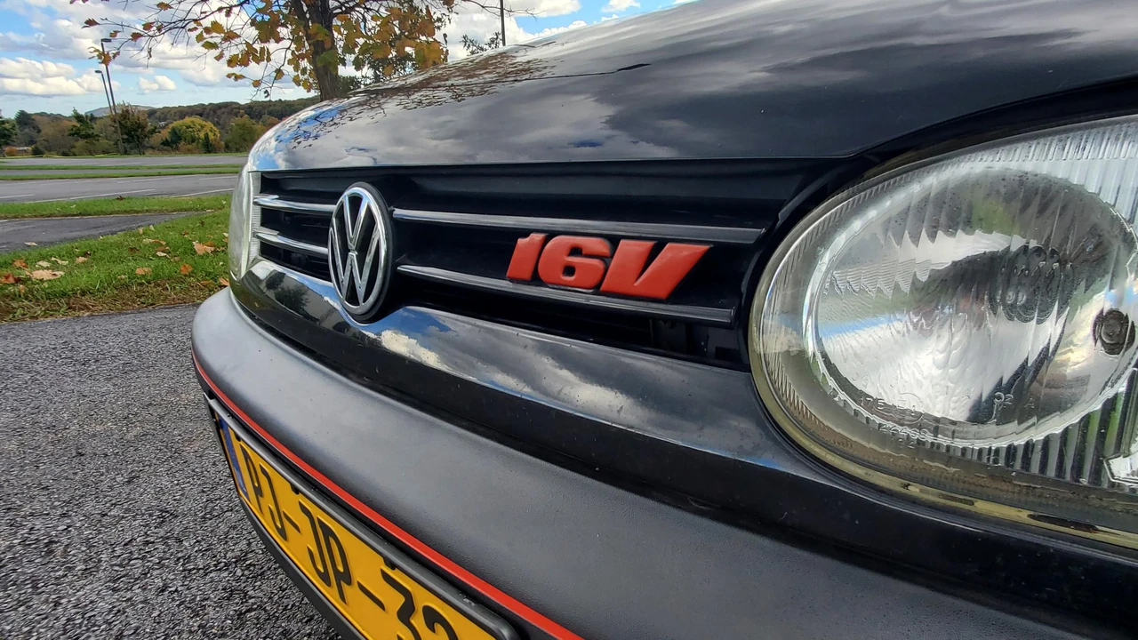 1996 Volkswagen GTI Mk3 - Image 13 of 31