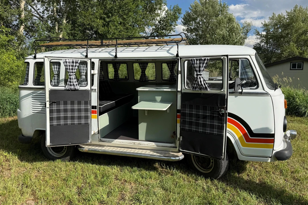 1996 Volkswagen Bay-Window Bus - Image 3 of 31