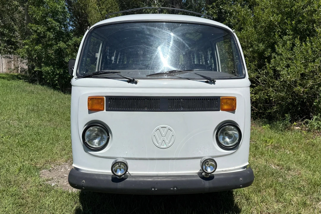1996 Volkswagen Bay-Window Bus - Image 2 of 31
