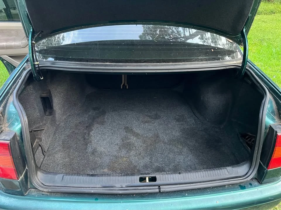 1996 Volkswagen Passat - Image 8 of 13
