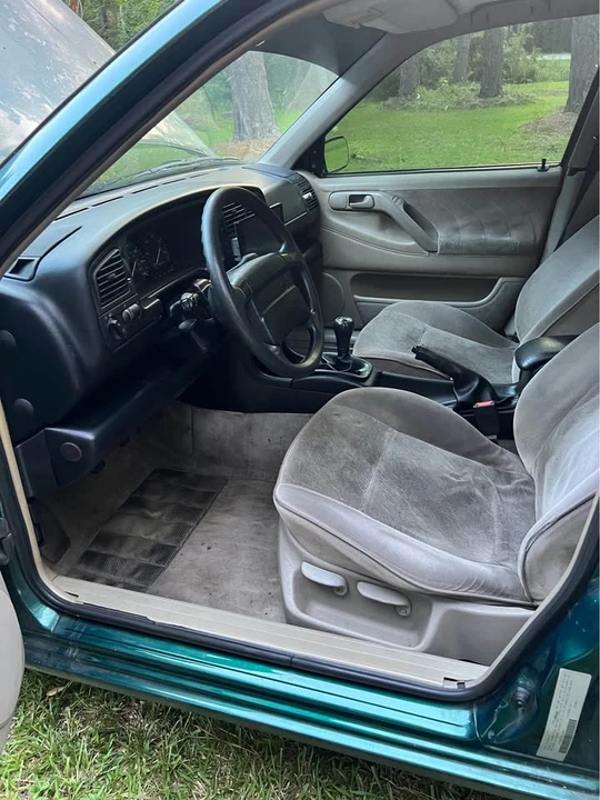 1996 Volkswagen Passat - Image 4 of 13