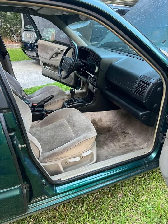 1996 Volkswagen Passat - Image 13 of 13