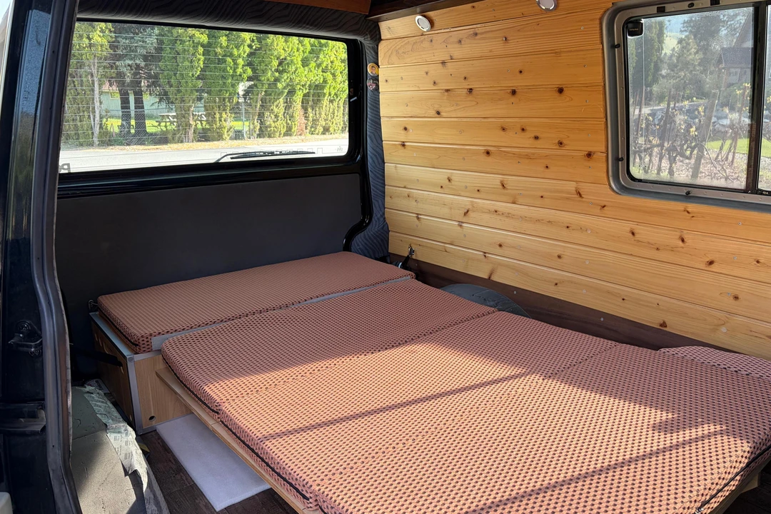 1996 Volkswagen EuroVan - Image 29 of 31