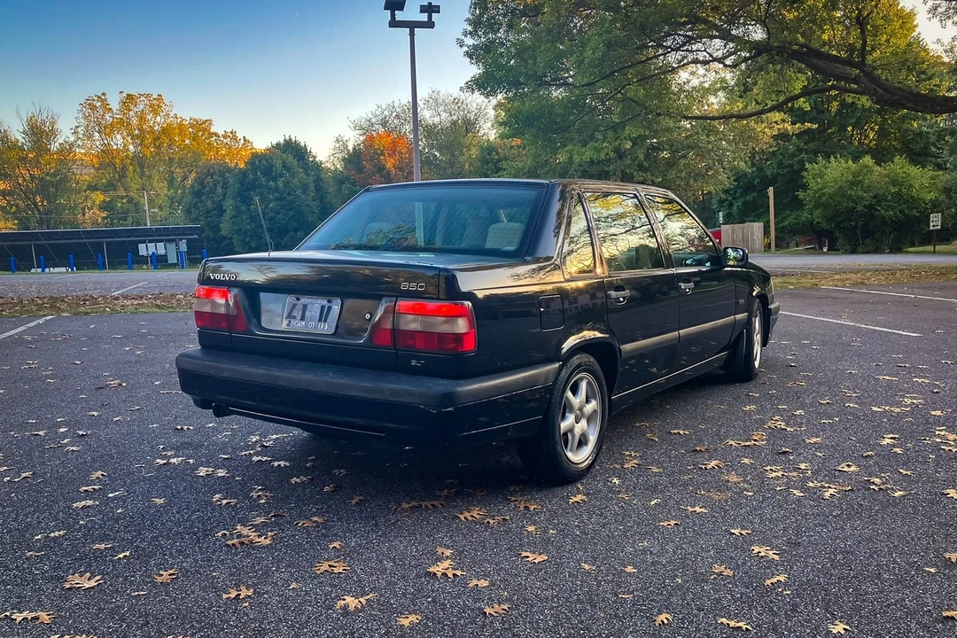 1996 Volvo 850 - Image 5 of 8